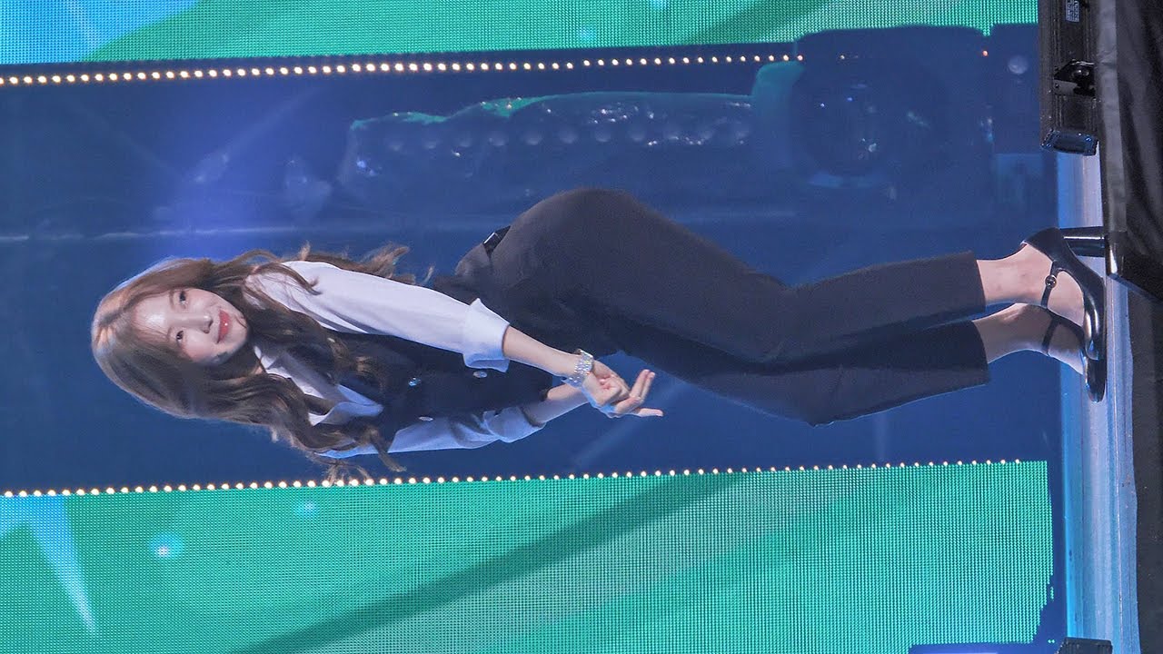 221014 오마이걸(OH MY GIRL) 아린(arin)/리얼러브,돌핀(Real Love,Dolphin)/ 아시아송페스티벌(여의도한강공원)/직캠/Fancam