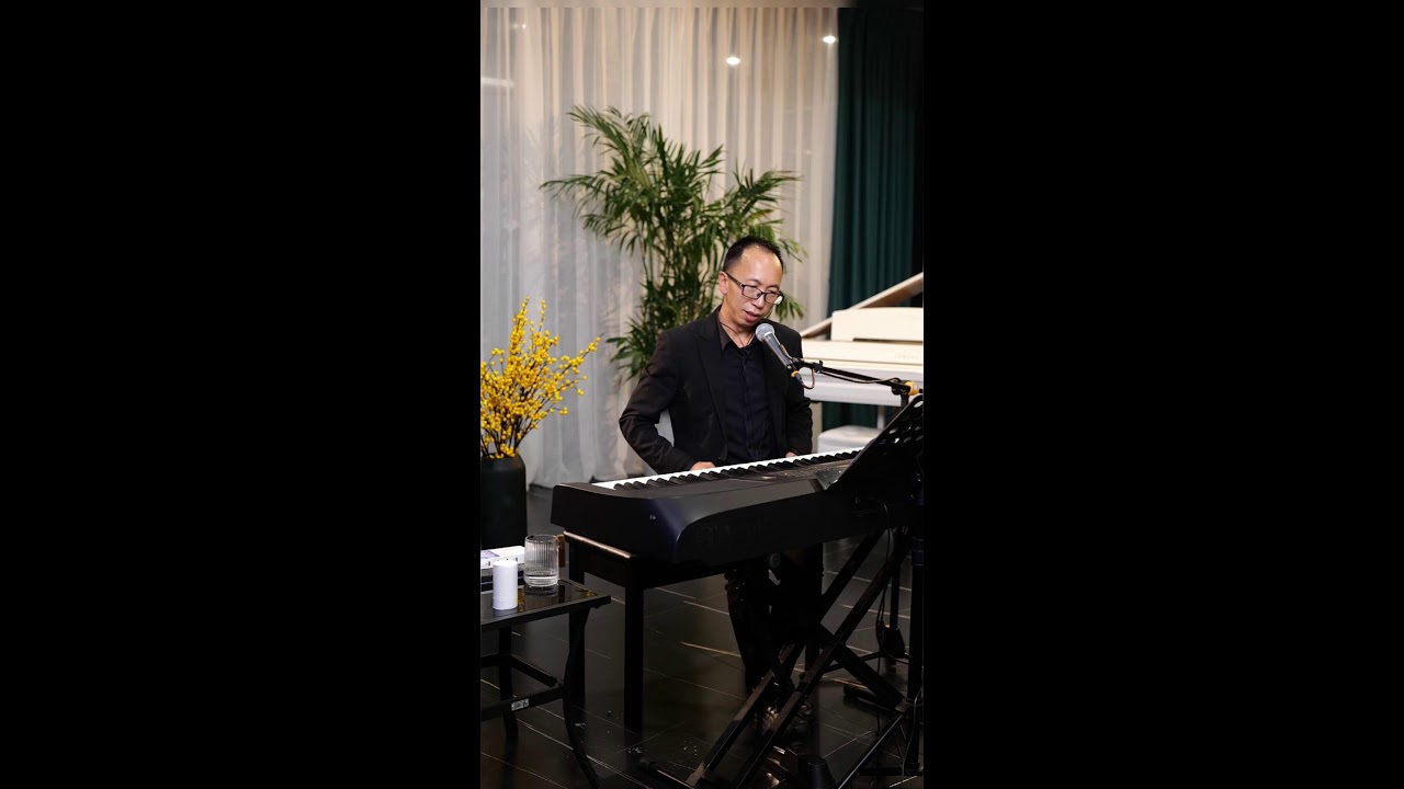 昝老师钢琴弹唱