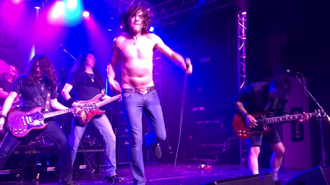 Bonfire AC/DC tribute band - YouTube