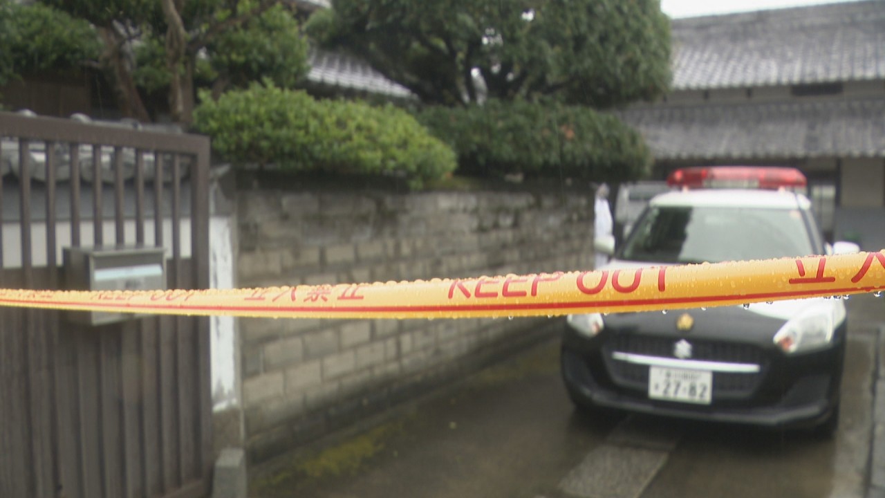 52-year-old man arrested for attempted murder after stabbing his