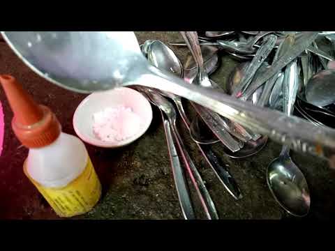 Video: Bagaimana cara membersihkan garpu stanchion?