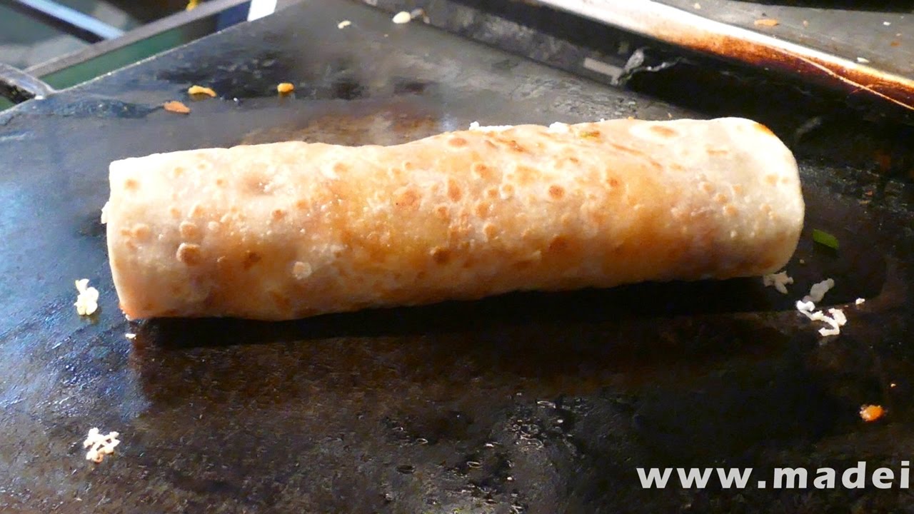 VEG CHEESE FRANKIE RECIPE MAKING| ROADSIDE FRANKIE RECIPES street food | STREET FOOD