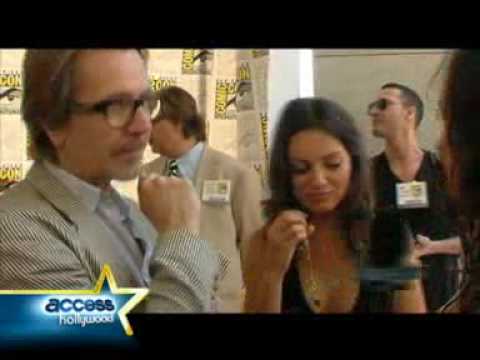 Interview with Gary Oldman and Mila Kunis at Comic...