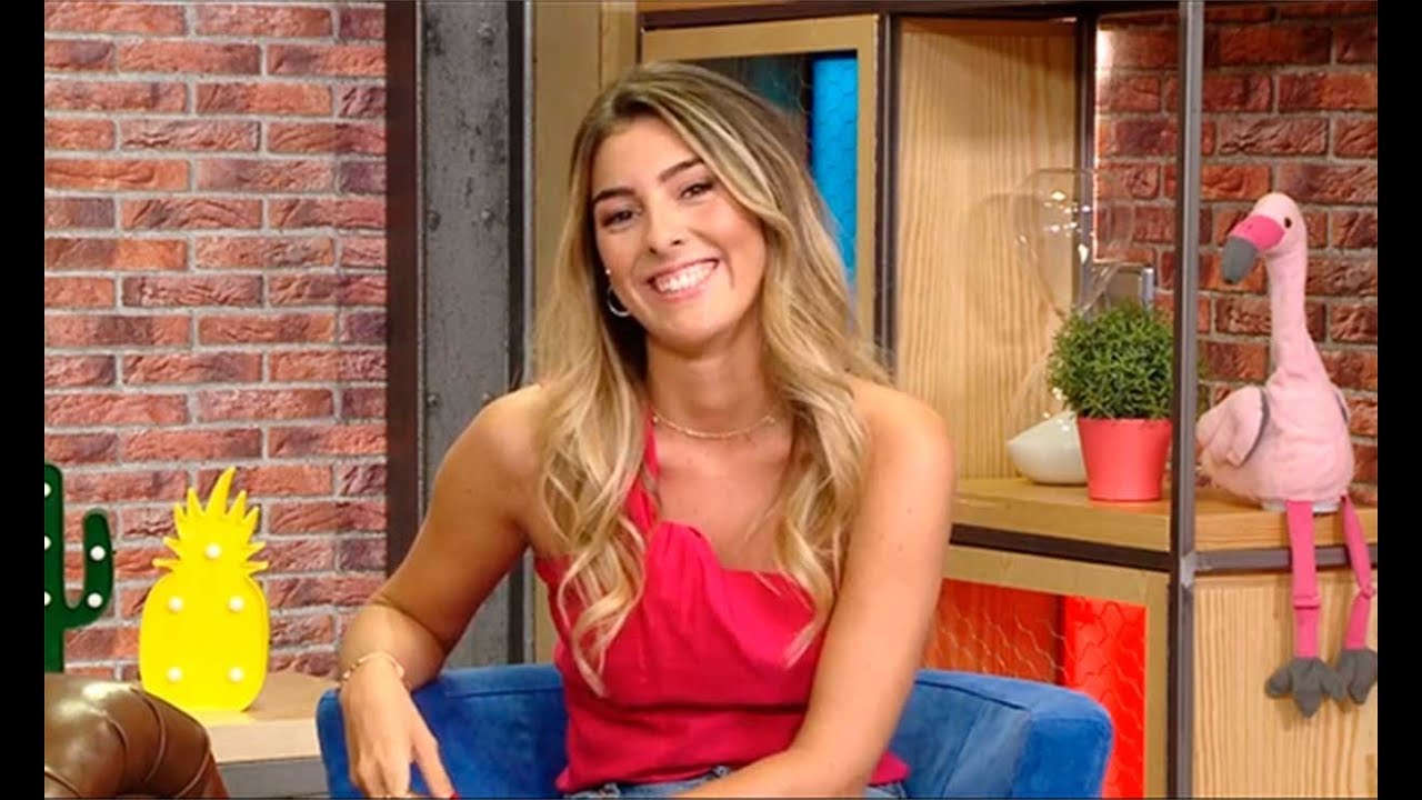 ✅  Anna Ferrer sigue los pasos de su madre, Paz Padilla, y debuta como presentadora de televisión