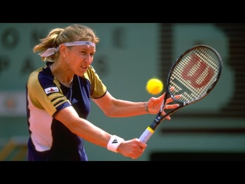 וִידֵאוֹ: למה Steffi Graf מפורסמת?