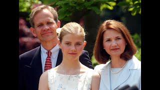 Elizabeth Smart’s Parents Finalize Divorce After 34-Year Marriage