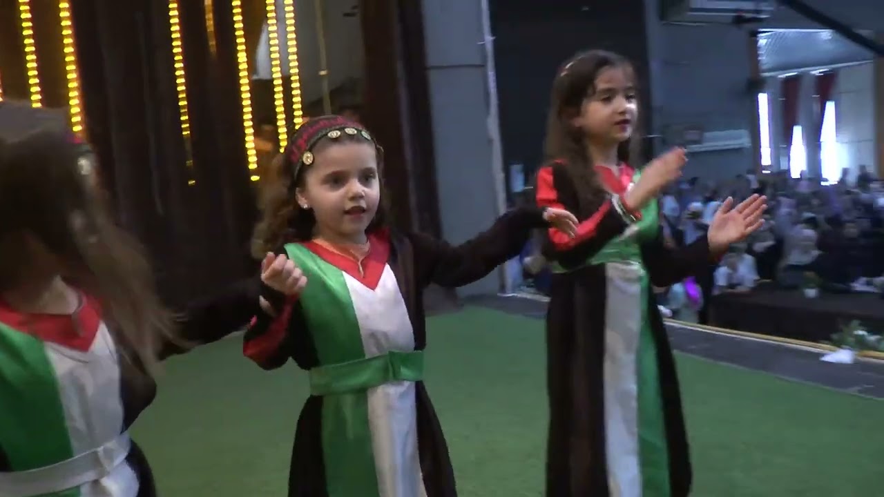 يا جبل ما يهزك رريح