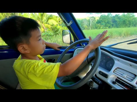 10 years old Filipino(Bisaya) kid can drive manual Multicab