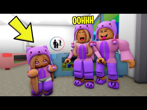 Brookhaven, Mais Je Suis Devenue UNE PELUCHE MIGNONNE pour COPIER DES COUPLES…