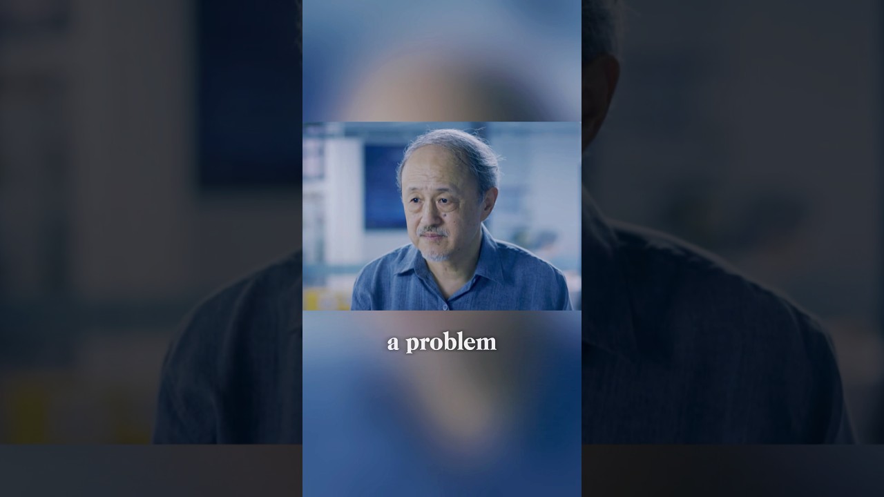 An eighty-year-old man was mocked at a job interview, but he was actually a top scientist.