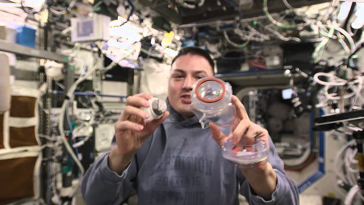 How Kjell Lindgren Brews a Cup of Coffee in Space - YouTube