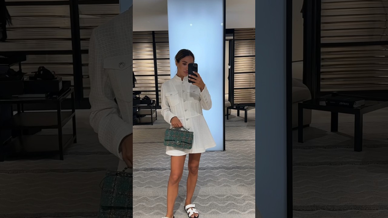 Шопинг в первом бутике Chanel &mdash; улица Камбон, 31.