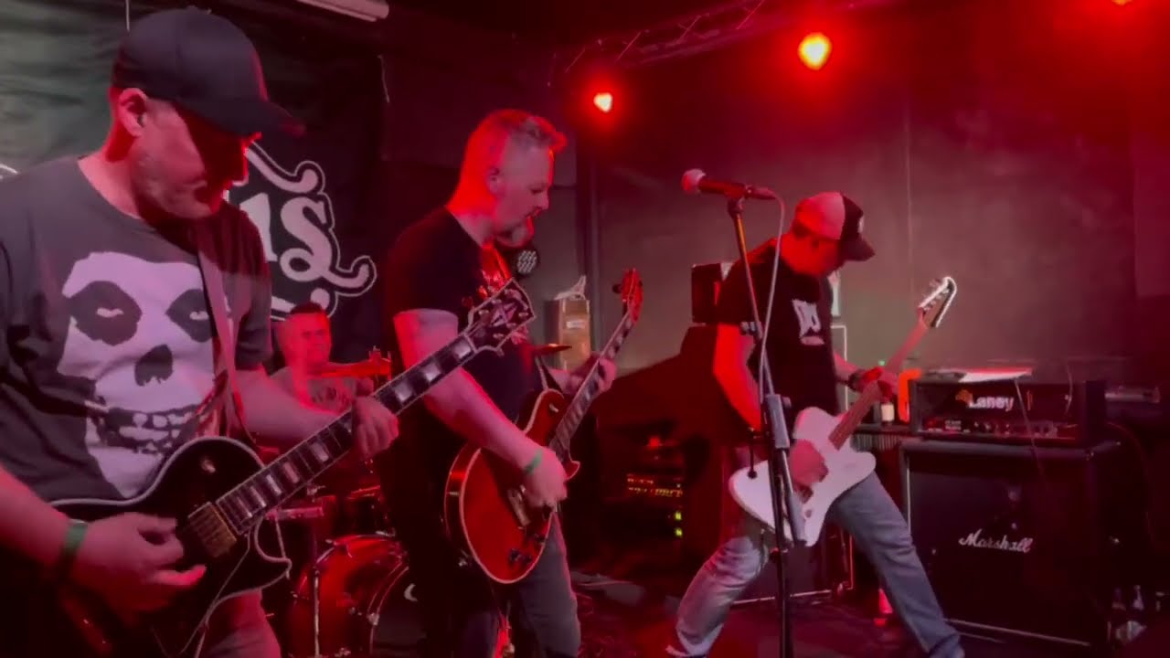 NAEVUS Doom | Naked | Official LIVE Music Video 2022