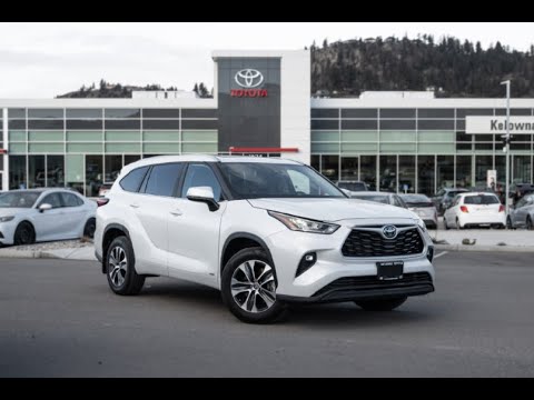 White Used 2023 Toyota Highlander Hybrid XLE Walkaround - Kelowna ...