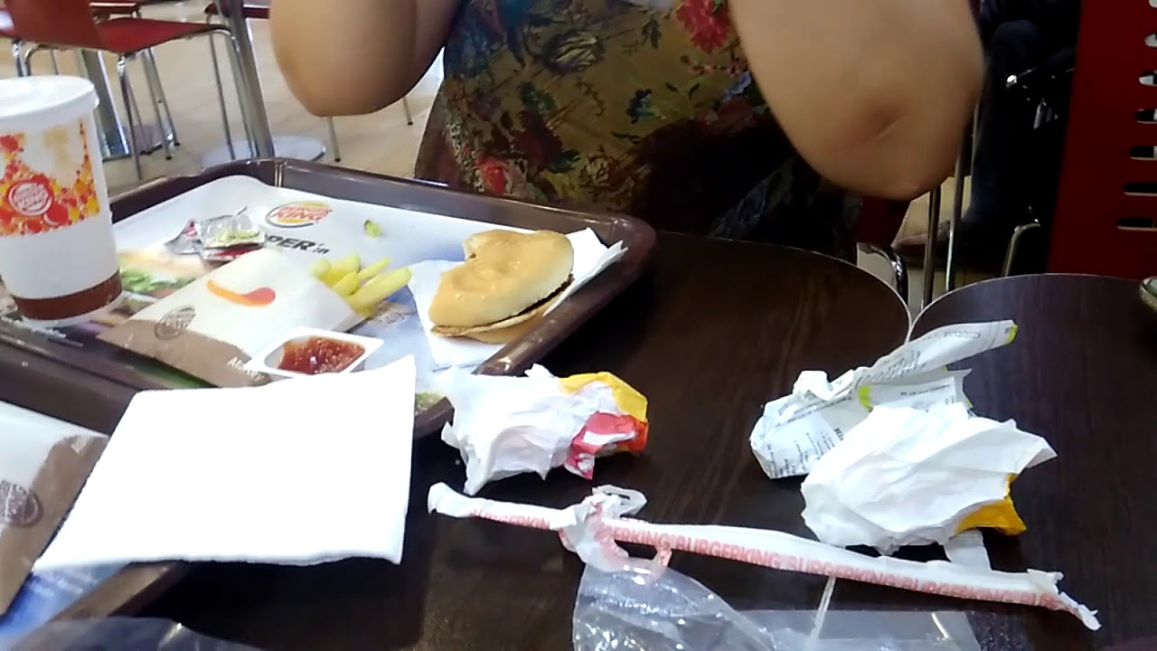 Börbörking ten 3 çocuk menüsü alıp 3 bebek aldik😍😄 YouTube