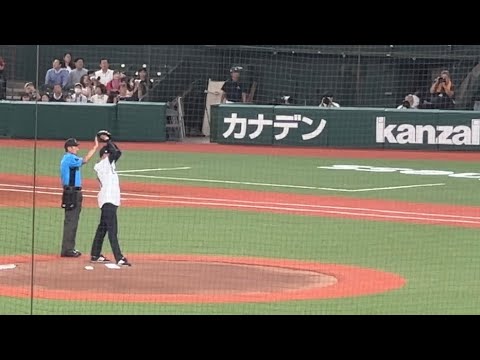 ライオンズスタメン選手送り出し➡︎ 保険見直し本舗会長のナイスピッチ始球式【西武vs楽天】2025/7/8