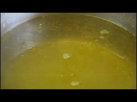 Vidéo: Qu'est-ce qu'une soupe à base de bouillon ?