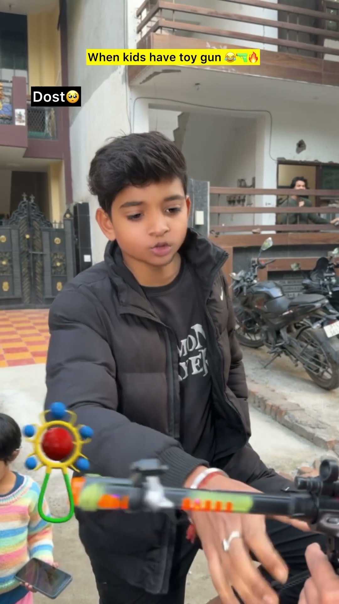 When chota bhai have gun ???| indian family #shorts #chotabhai #indian #chaman #relatable