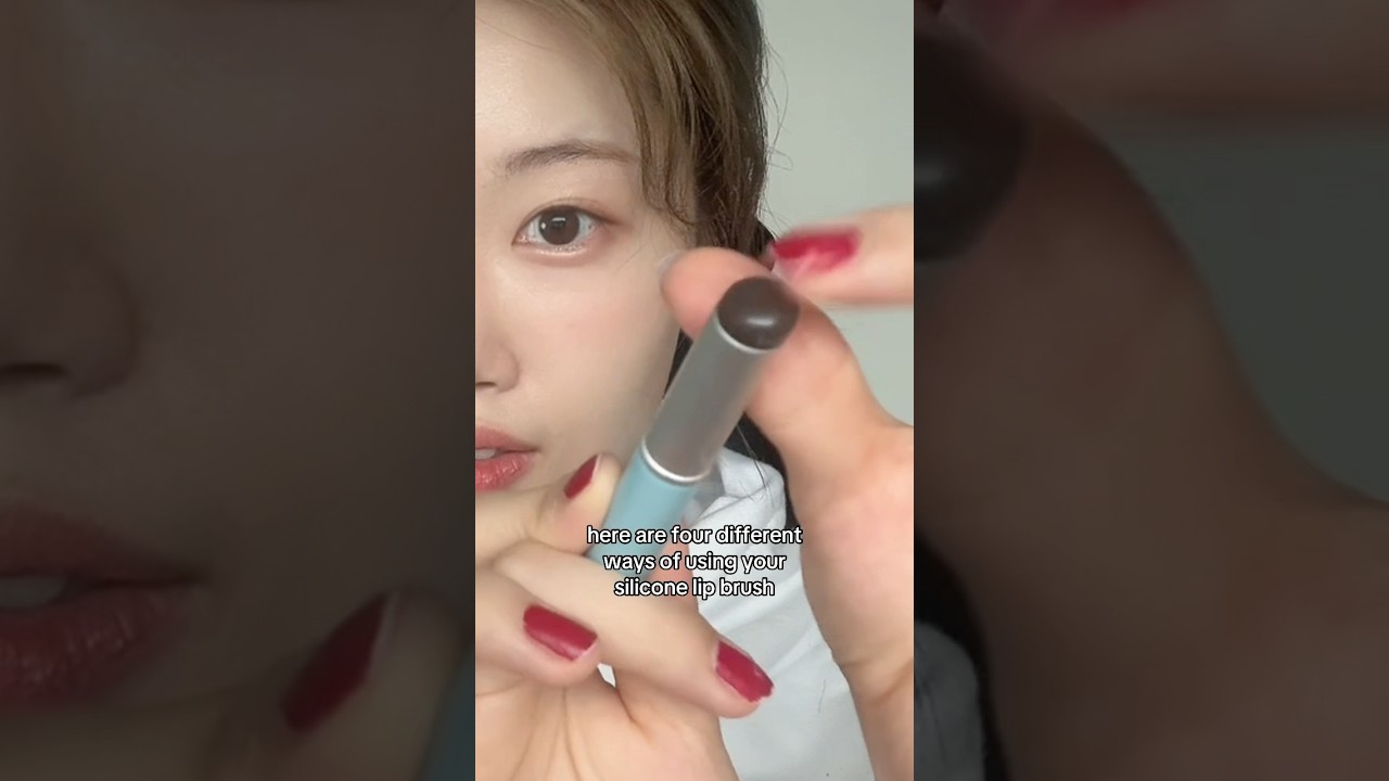 4 life-transforming silicone lip brush hacks 