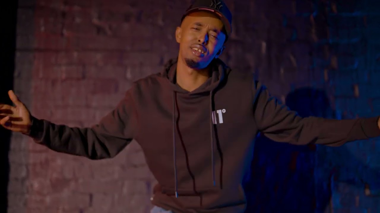 Watch ABDIKARIM ALI SHAAH GOCASHO OFFICIAL MUSIC VIDEO 2024 on YouTube