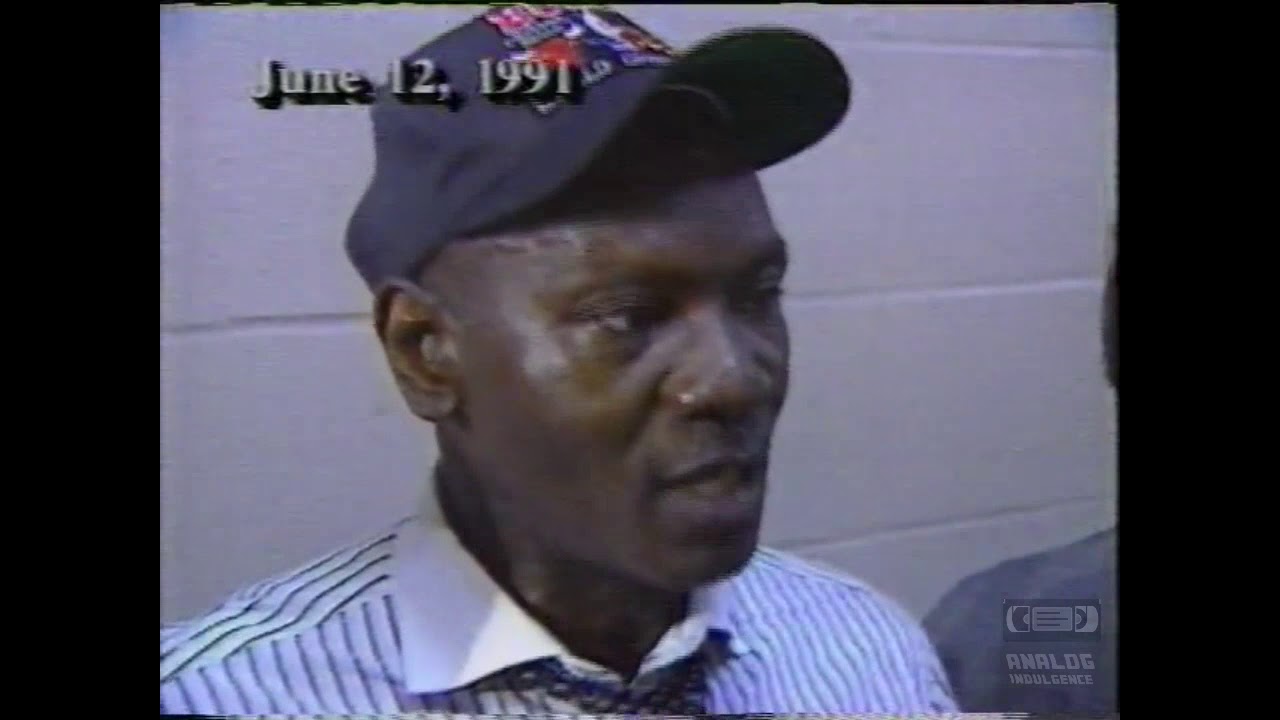 Michael Jordan | Retirement | Feature | ESPN | 1993 | James Worthy & Charles Barkley