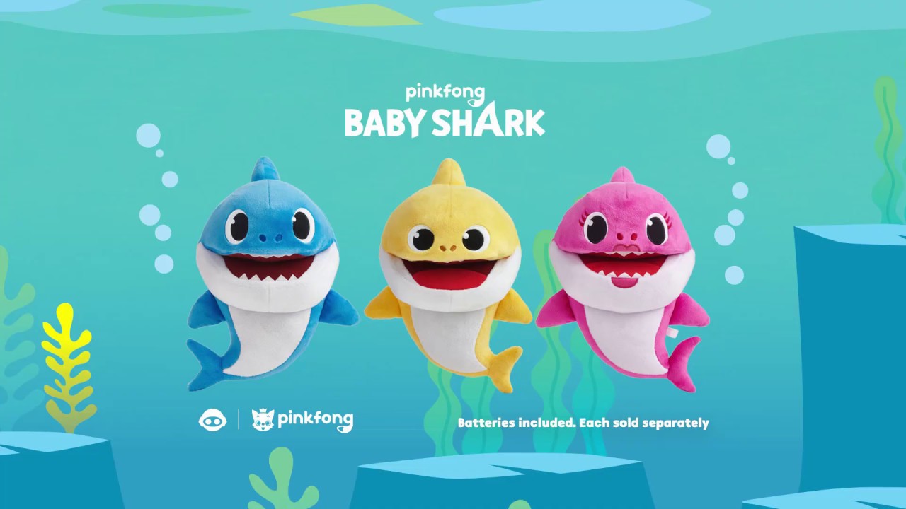 Baby Shark Singing Puppet - Smyths Toys 