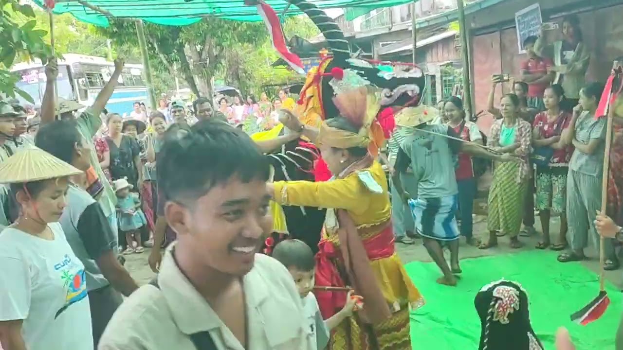 #ကျောက်ဆည်မှာ ဆင်အက                     ဧရာဝတီတိုင်းဒေသကြီးဇလွန်မြို့မှာ ကျွဲအကအလှ         