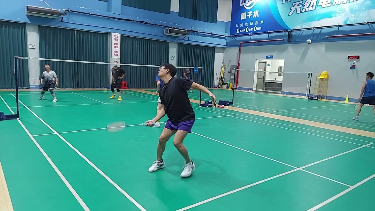 Badminton game, Zhongshan, China 2 22 26 5