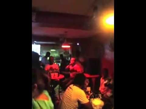Las Cosas Pequenas live by Chillax at Bongu Creol camera iphone 8 plus apk