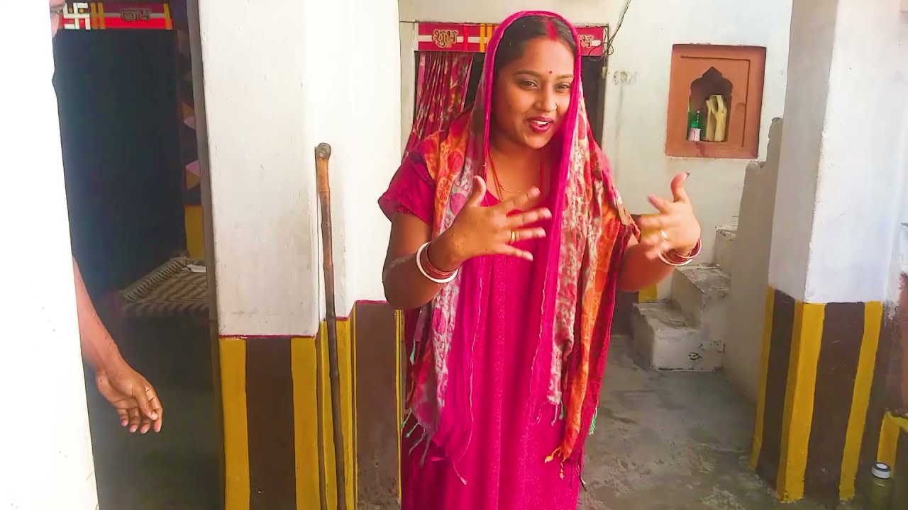 Gobar Holi in Bihar😛😛💯🤗🤗💥 - Vlog || DAY 2 || Bihar me Holi kaisa hota hai || Designer Couple