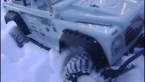 RcChannelRc~Axial scx10 Dingo In snow~ RcChannelRc