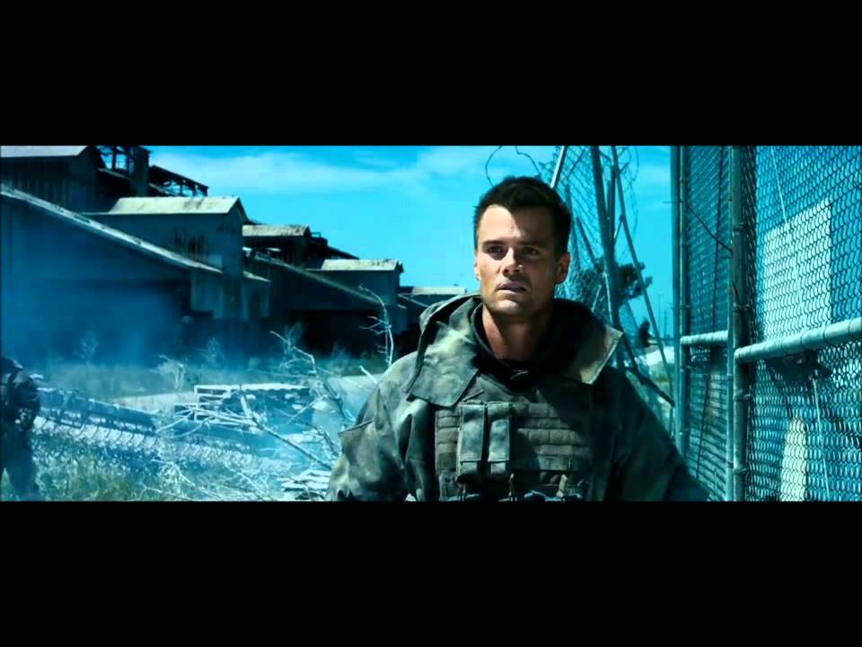 Transformers Three Transformers 3: Dark Of The Moon CLIP..That..Is Shockwave (HD) - YouTube