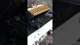 On Focus Loading CAT 992C Wheel Loader 💪🚜