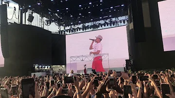 Cardi B w/ Chance the Rapper - Best Life (Coachella 2018)