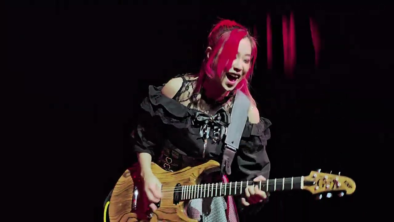 Rolling Quartz - Burn It to the Ground (Live at AWA 2025)