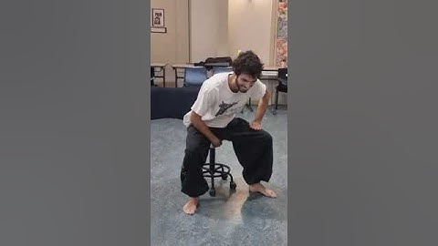 Conservation of angular momentum - part 1 😮 #science #physics #fun #momentum #shorts