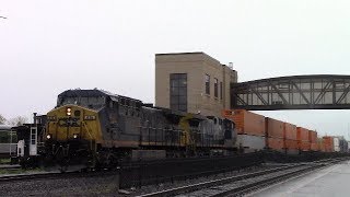 Westbound CSX Intermodal Train at Utica, NY