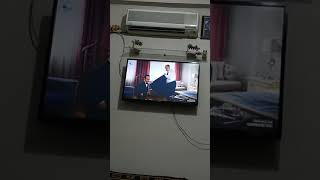 Camdaki Kız Ne Saklıyor Leventten Kimler Izliyor Görelim