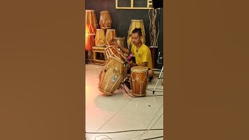 STUDIO PUSANG RUSDY OYAG