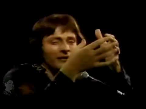 Ver video de Alza Tu Copa
