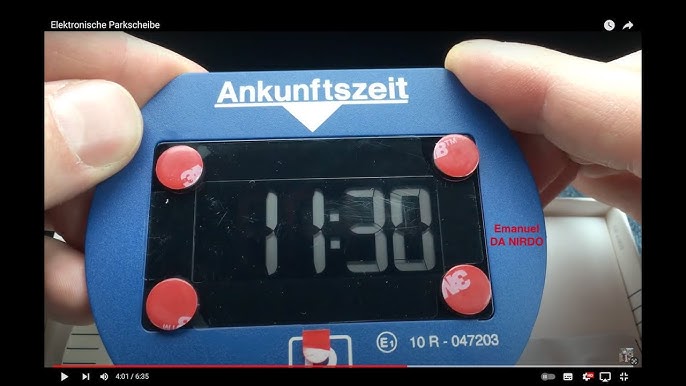 Automatische Parkscheibe mit eingebauter Uhr