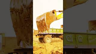 jcb tractor loading video 💯💥 #shortsvideo #youtubeshorts #jcblovers #tractor #trendingvideo #vairal