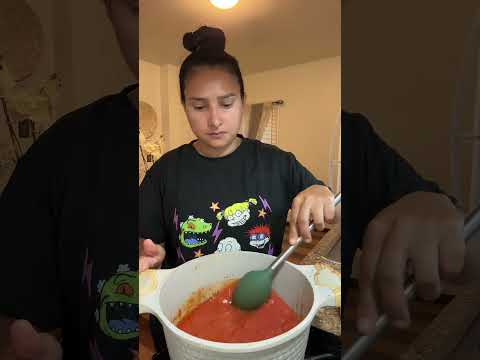 Caldo de albóndigas