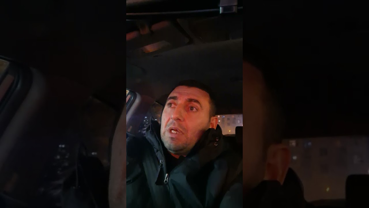 Bəzən dəli olmaq lazımdır.