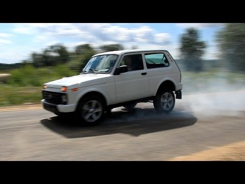 Video: Lada 4 × 4 Tagad Ar ABS