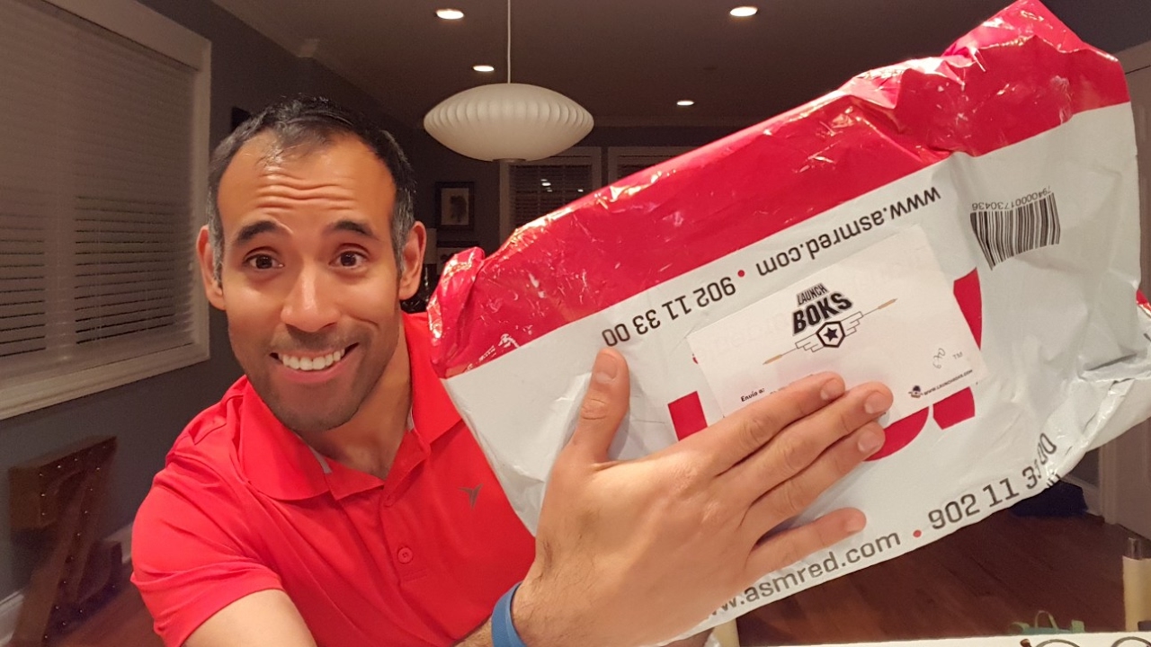 Launch Box - April 2017 - Awesome Figure this month!!!