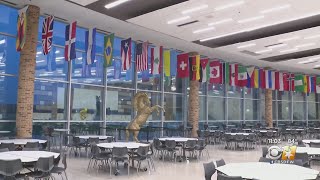 Students head to class for the first time at new Denton high school