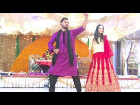 Nashe Si Chad Gayi Beautiful Holud Dance
