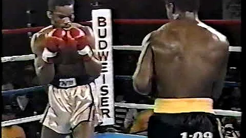 Meldrick Taylor vs John Meekins