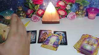 ¿PORQUÉ NO ME HABLA? ¿PORQUÉ NO ME ESCRIBE? ¿PORQUÉ NO ME BUSCA? Tarot Interactivo Hoy